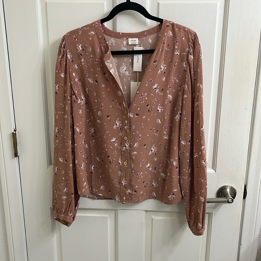 Brand New Aritzia Wilfred Naomi Blouse Large